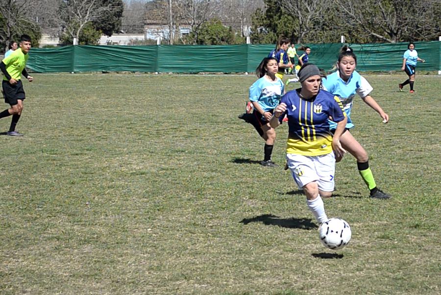 El fútbol femenino inició su temporada 2021 en Liga de Fútbol Galvense