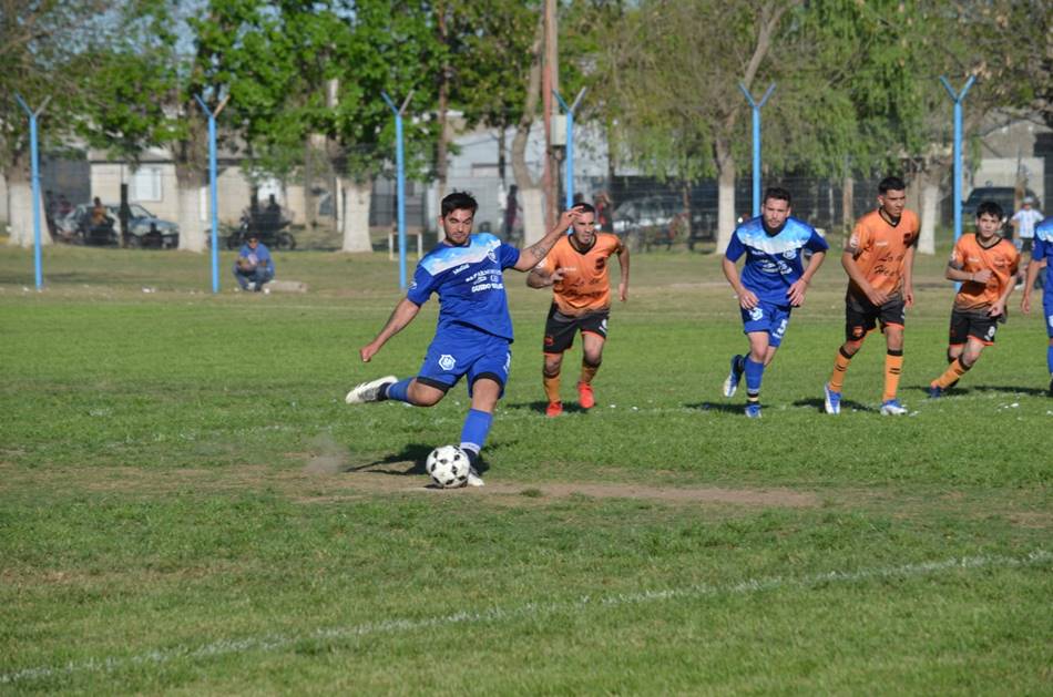 Liga Galvense: Santa Paula y Barrio Oeste ganaron de local