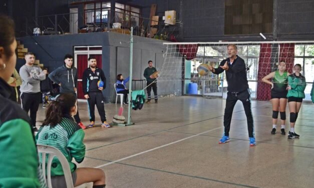 Milinkovic en Gálvez: «Venir a la provincia de Santa Fe es venir a ver un voley mucho mejor»