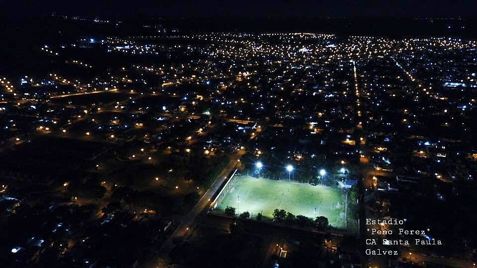 En el «Peno Pérez» se viven viernes inolvidables de fútbol senior