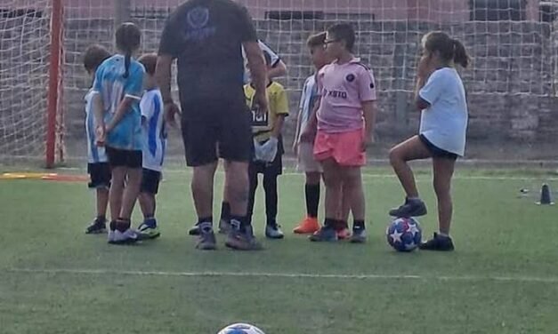 En «La Catedral» F5, en Vec. Progreso, inicia actividades la escuelita de fútbol mixto «TIBURONES»